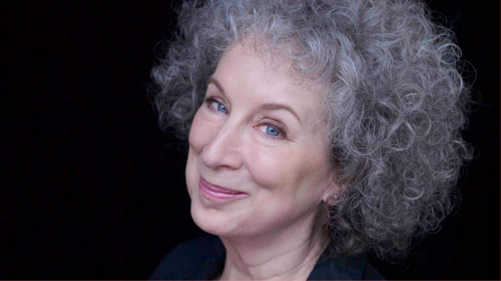 Margaret Atwood: questão incendiária do ódio às mulheres e LGBTQs