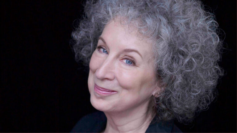 Margaret Atwood: questão incendiária do ódio às mulheres e LGBTQs